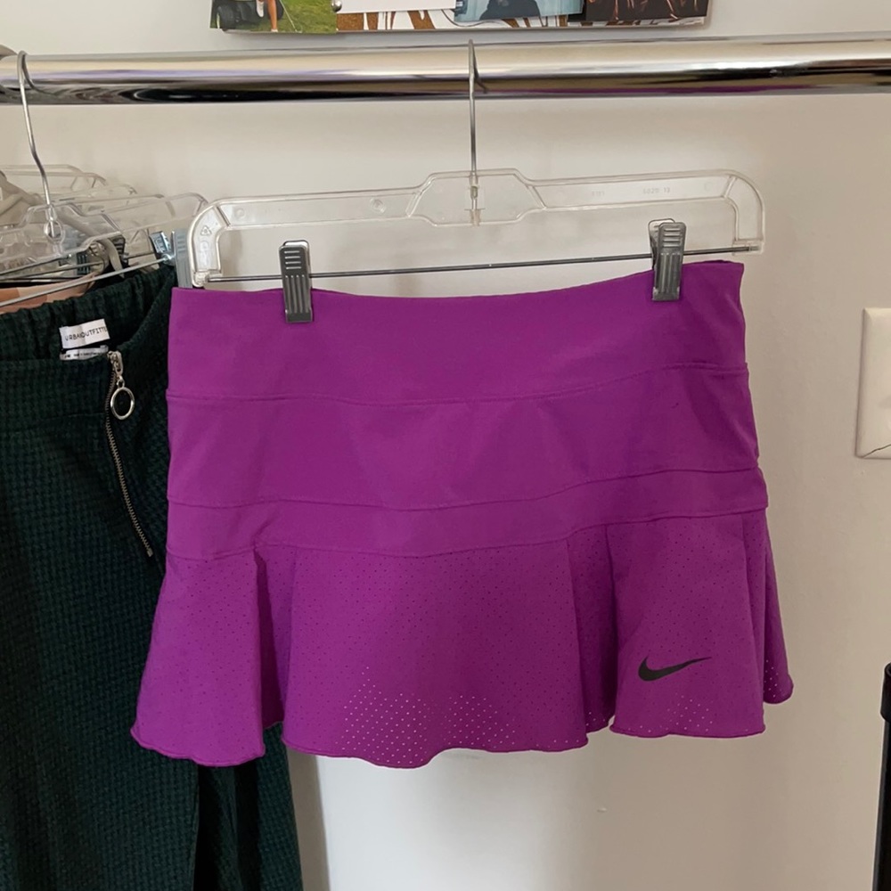 Nike Golf/Tennis skort! In great condition